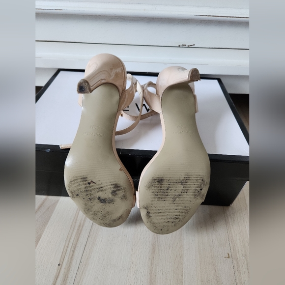 Nine West Nude Heels - Picture 2 of 3